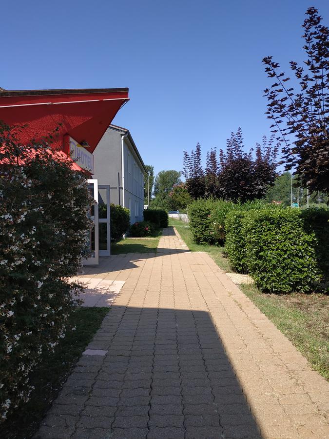 Hotel - Restaurant Du Lac - Agen Boé Exterior photo